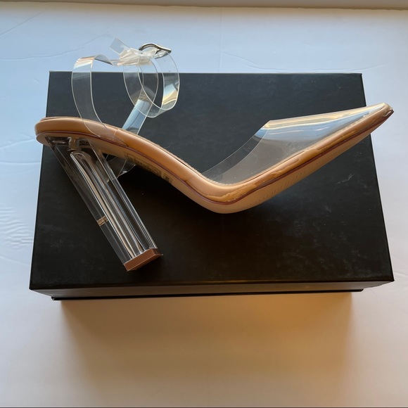 🌟 New with Box - All Clear Chunky Pointed Toe Heels - Picture 9 of 14